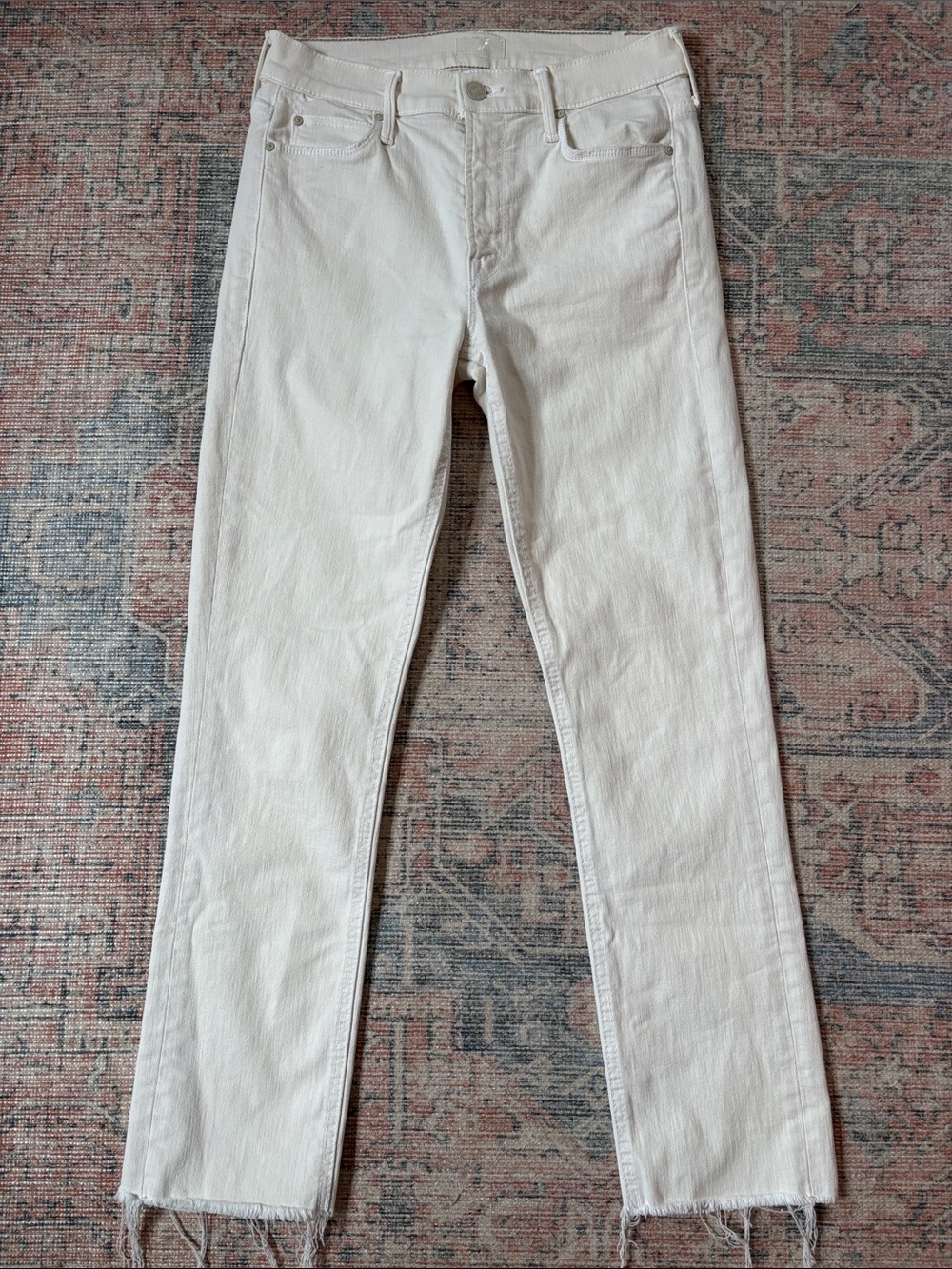 MOTHER The Mid Rise Dazzler Crop Fray in Cream Puffs Size 26